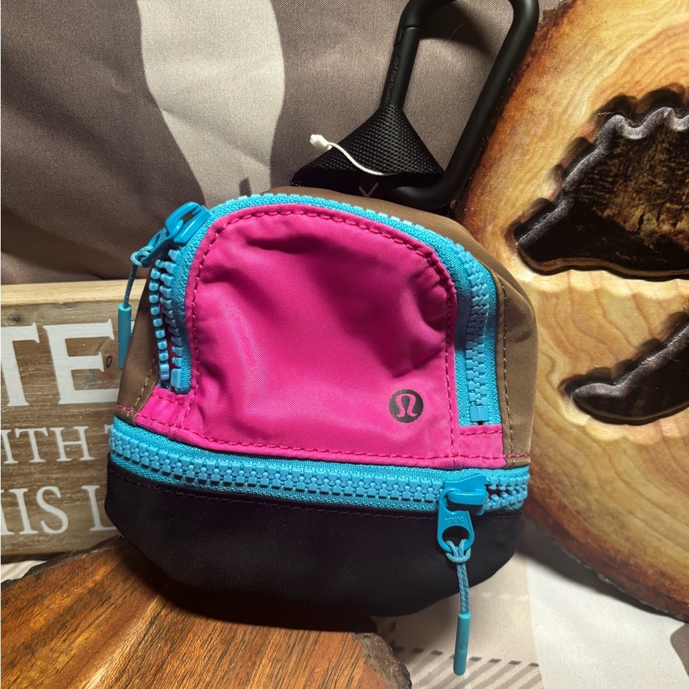 lululemon athletica Pink and Tan Key & Card Holder